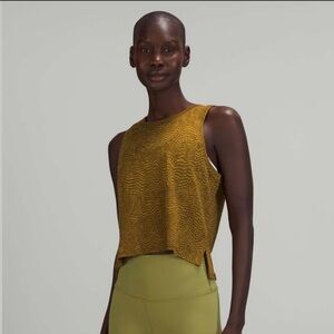 Lululemon Train to Be Tank Top-Women Size 6